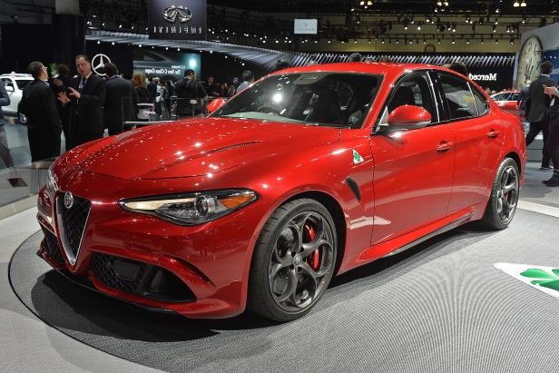 2017-giulia-quadrafoglie